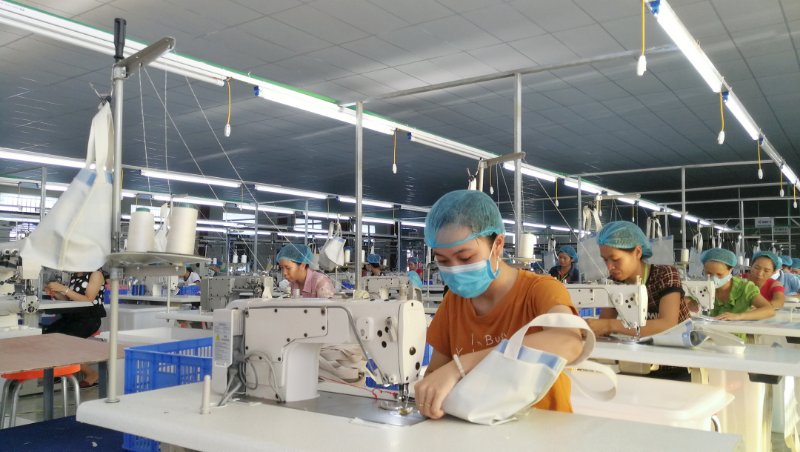 贵宾会vip888越南工厂布袋生产车间